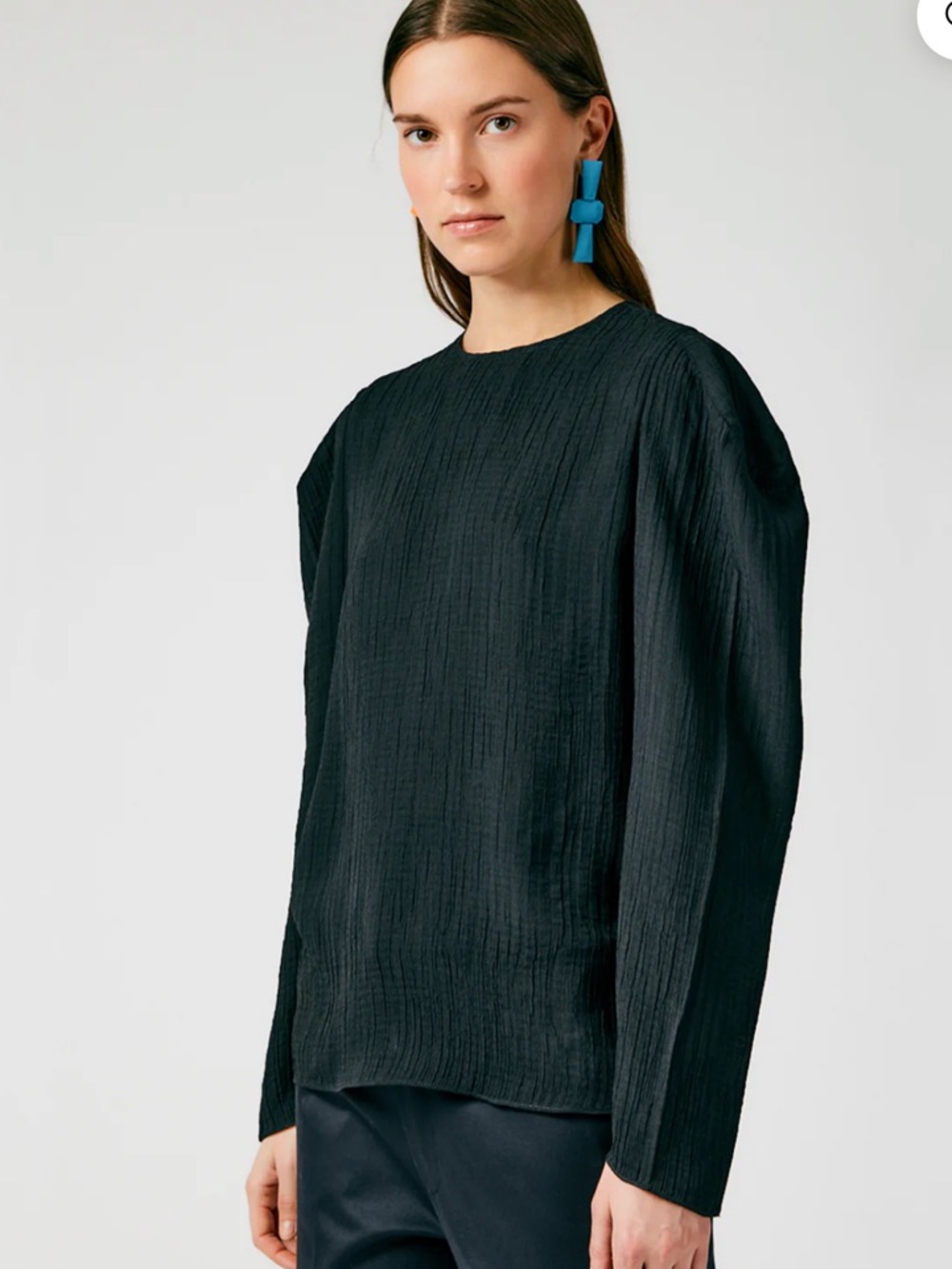 Tibi black Matte Crinkle Long Square Sleeve Top size 6